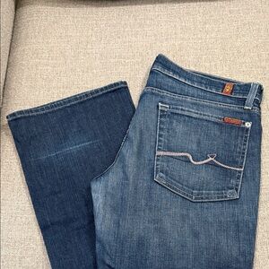Seven for all mankind boot cut jeans size 31